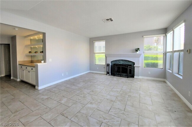 Building Photo - 8272 Tibana Way