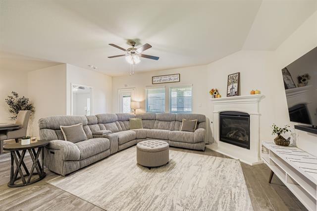 Building Photo - 11301 Summer Rain Blvd