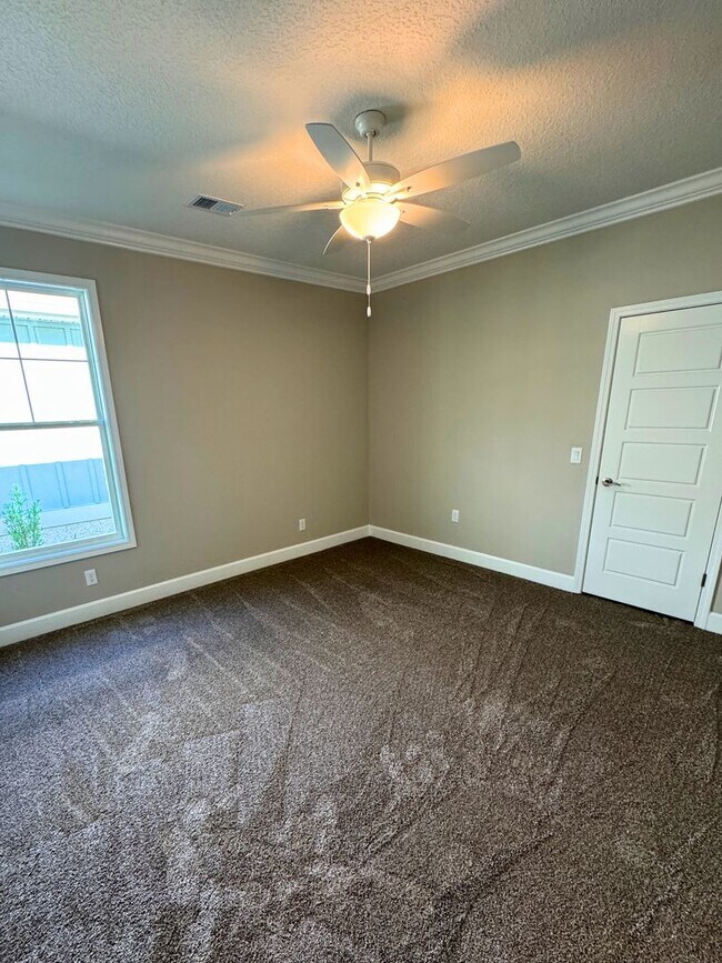 Building Photo - New construction 3 bedroom home!