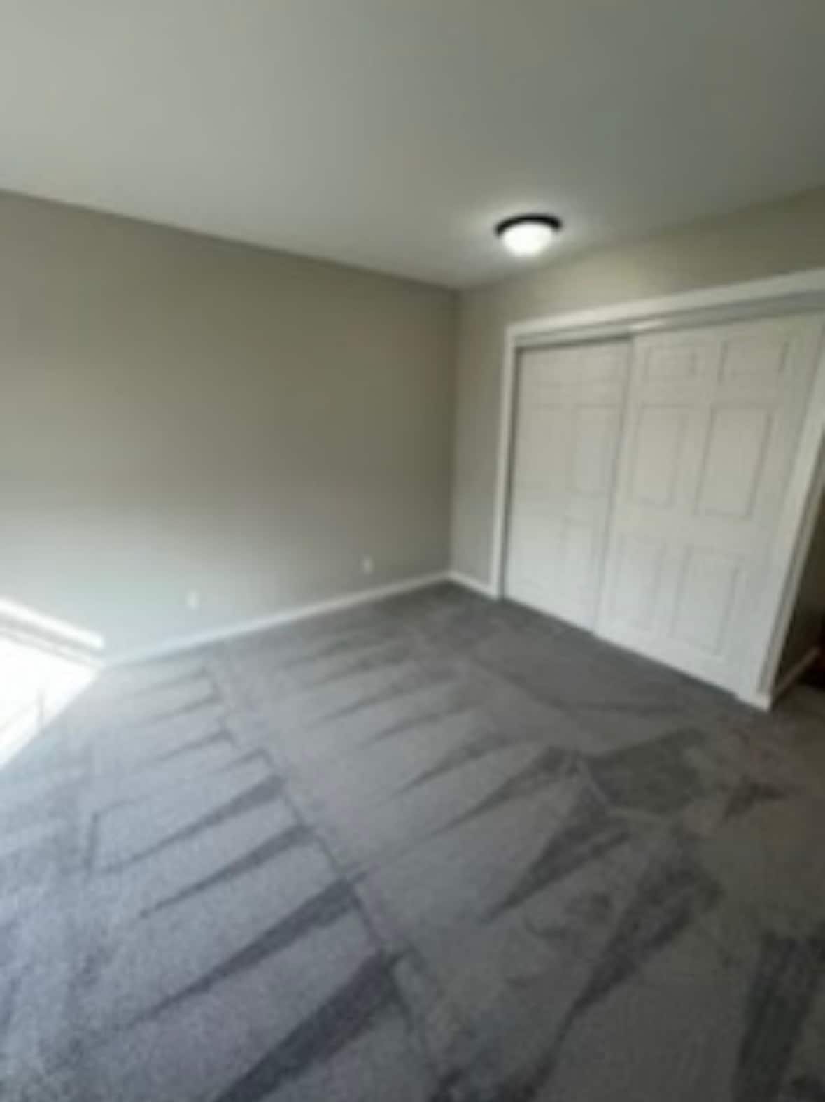 Building Photo - 930 Westbrooke Way