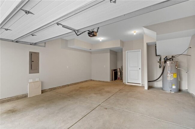 Building Photo - 6023 Skellig St