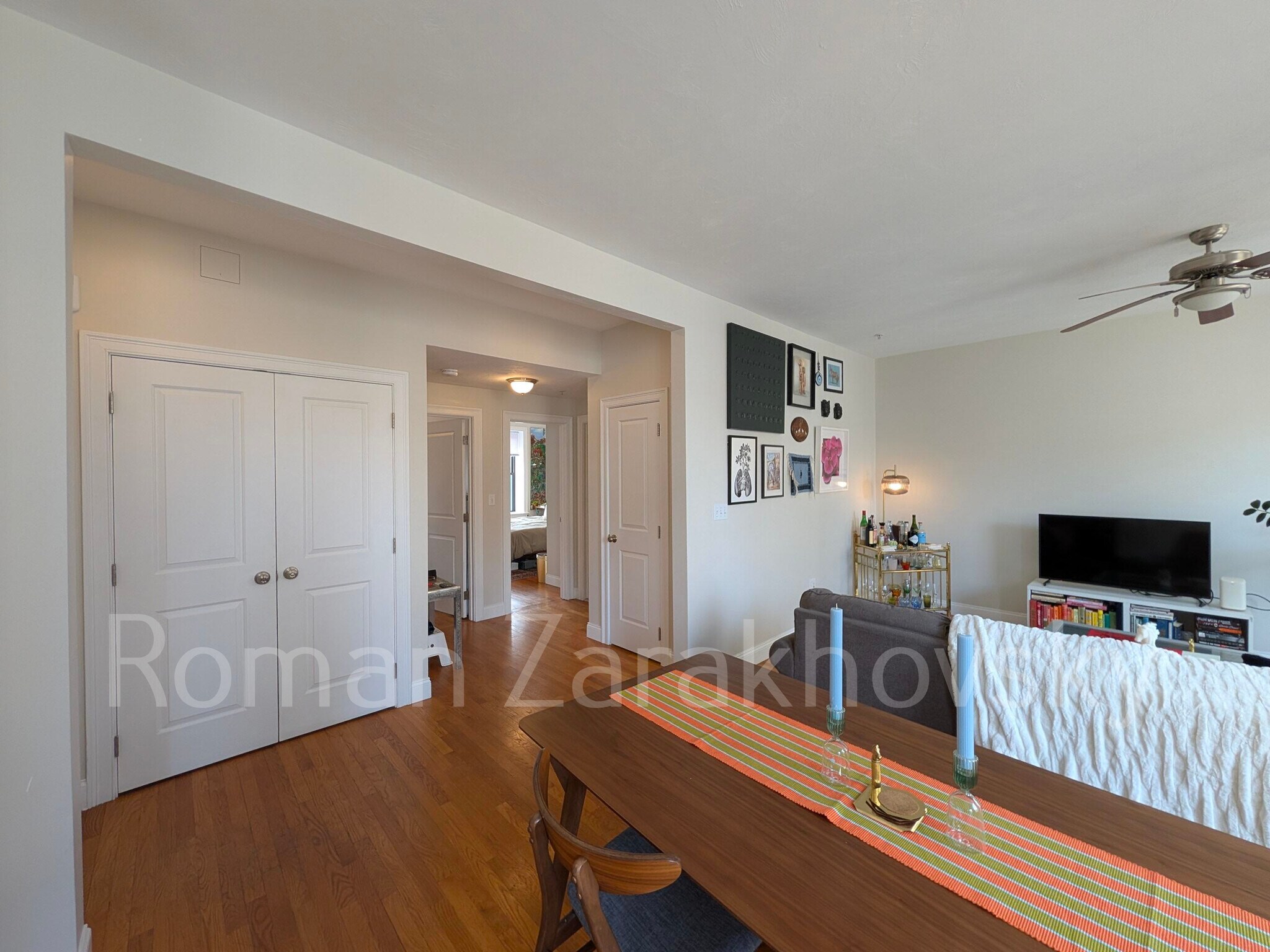 Building Photo - 7 Sutherland Rd