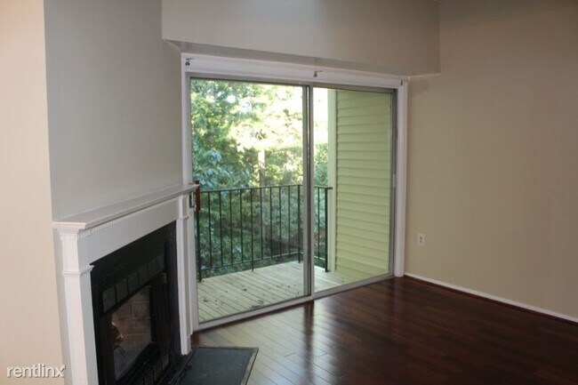 Building Photo - 2 br, 2 bath Condo - 12292 Stevenson Ct