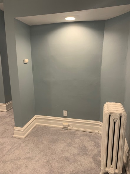 Bedroom Nitch - 4124 W Pine Blvd