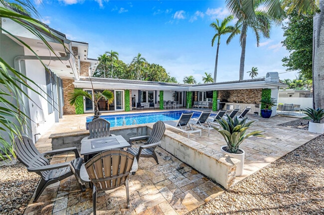 Building Photo - 1401 S Ocean Dr