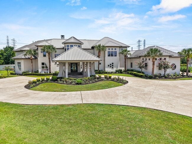 Building Photo - 4043 Maranatha Dr