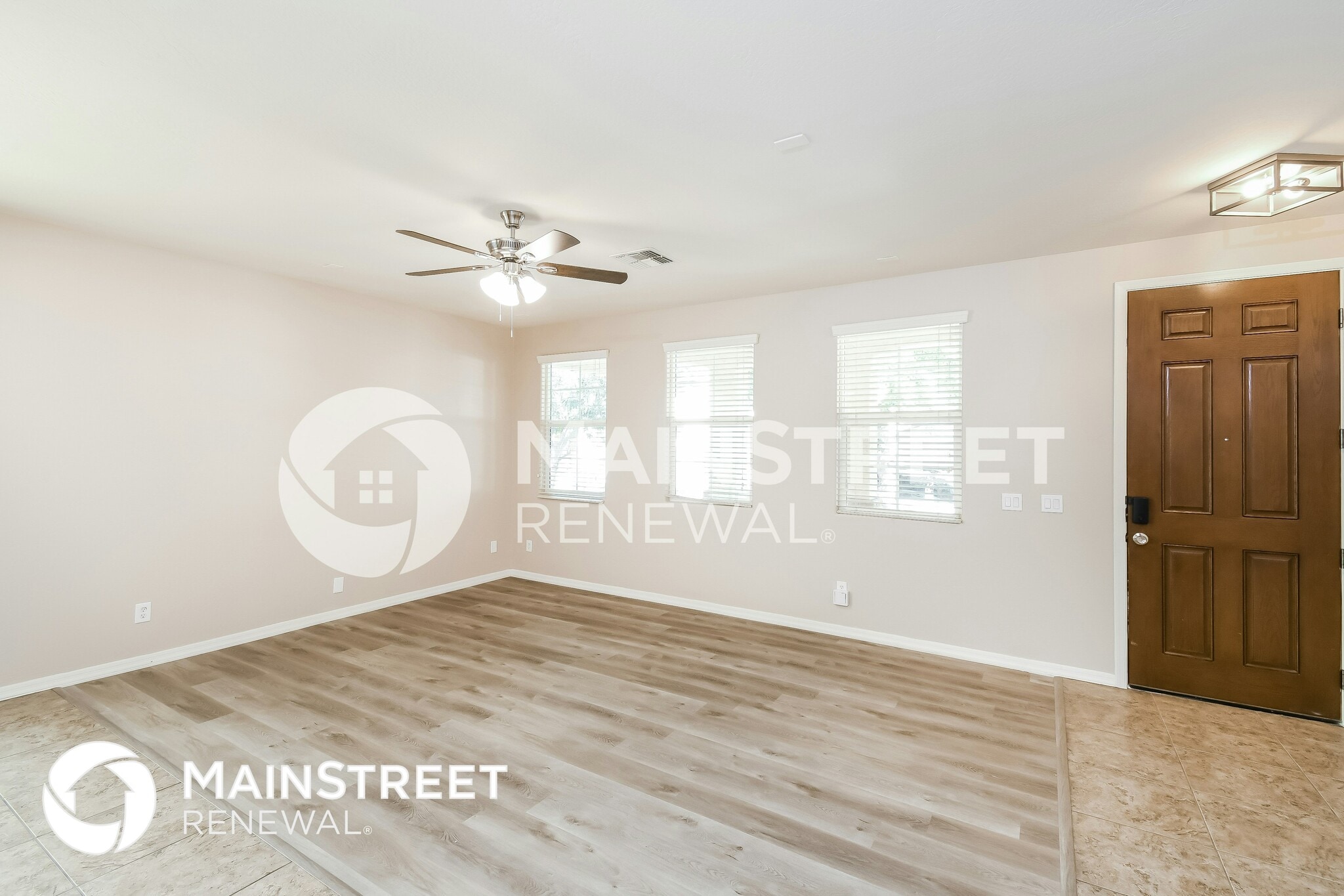 Building Photo - 4055 E Tulsa St