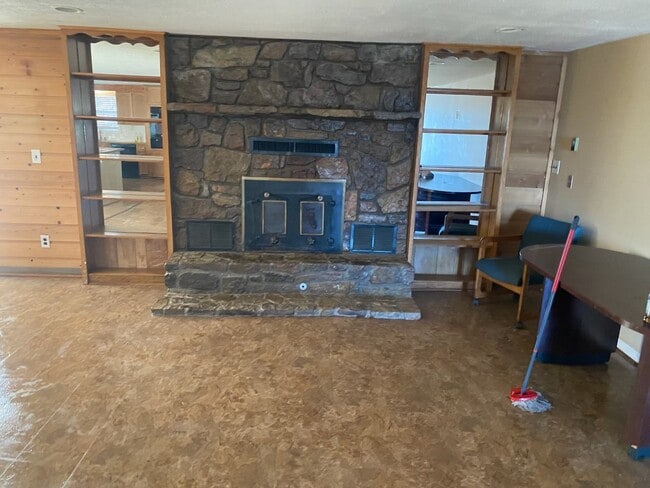 Building Photo - 72014 S 320 Ave