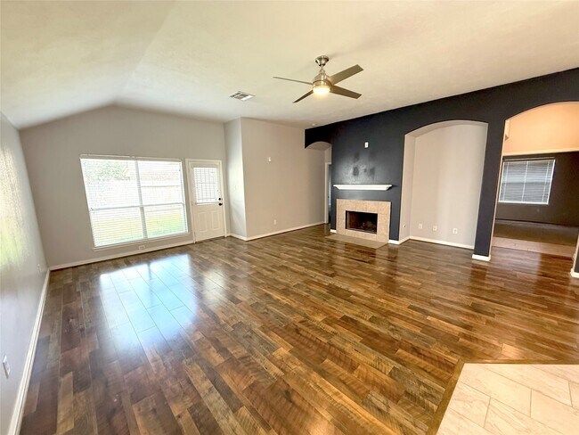 Building Photo - 2414 Alcove Foster Ct