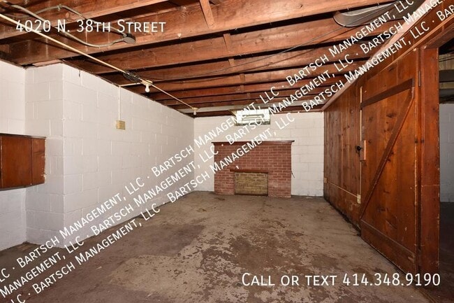 Building Photo - 4020 N 38th St