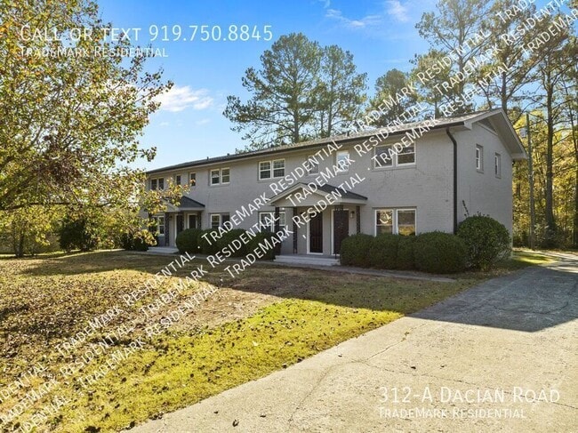 Building Photo - 312 Dacian Rd
