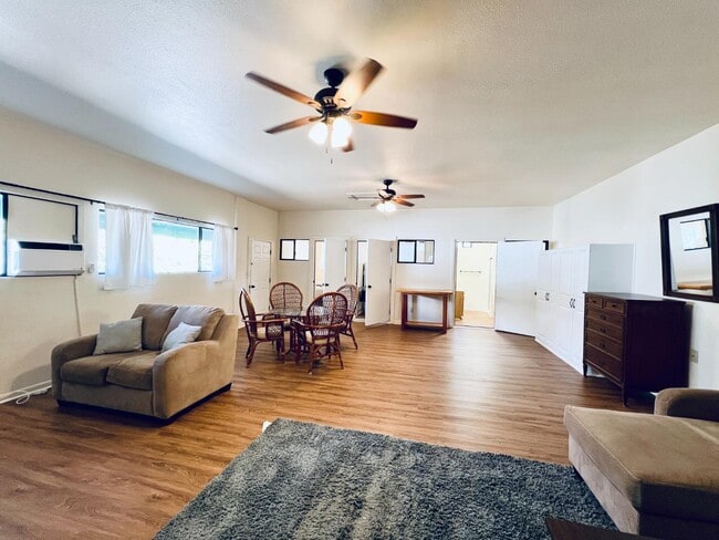 Building Photo - 78-230 Kahaluu Rd - Kahaluu Ohana