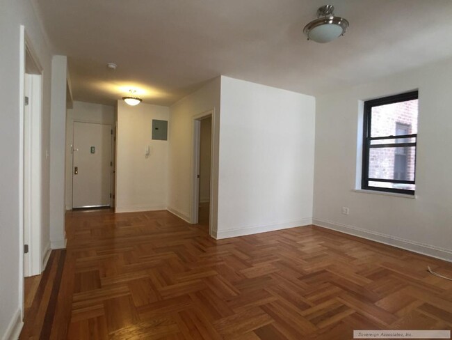 Floorplan - 700 Fort Washington Avenue