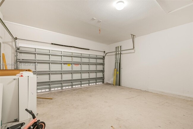 Building Photo - 11863 SW 253rd Terrace