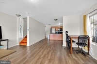 Building Photo - 602 N 43rd St