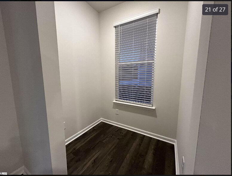 Building Photo - 3062 Hillgate Trl