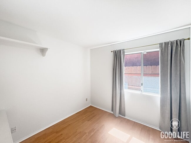 Building Photo - Cozy Escondido 3BR/2BA with A/C, large bac...