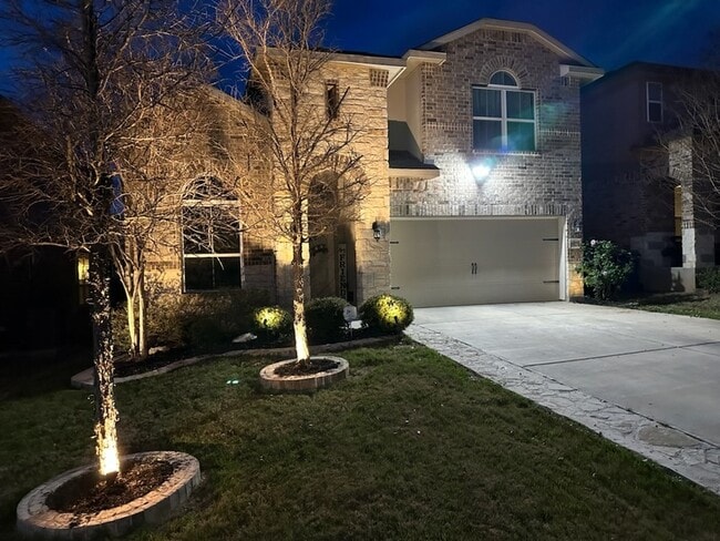 Building Photo - 6051 Akin Cir