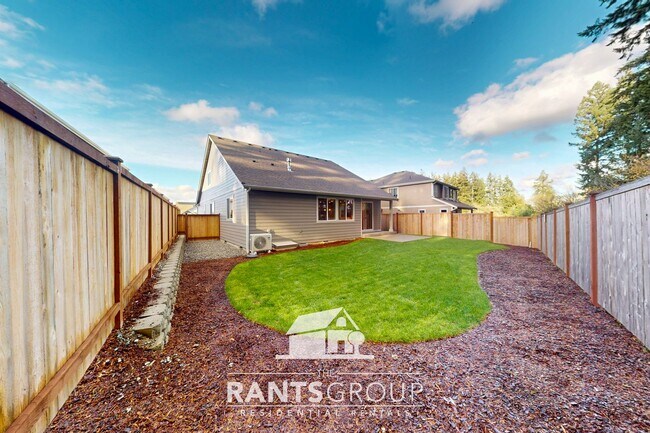 Building Photo - Brand New Home! Beautiful Steilacoom Ridge Home! Easy freeway access!