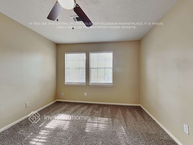 Building Photo - 4814 Wind Chimes Dr