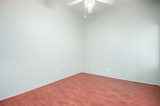 Building Photo - Spacious 3 Bed, 2 Bath Home in Mesa