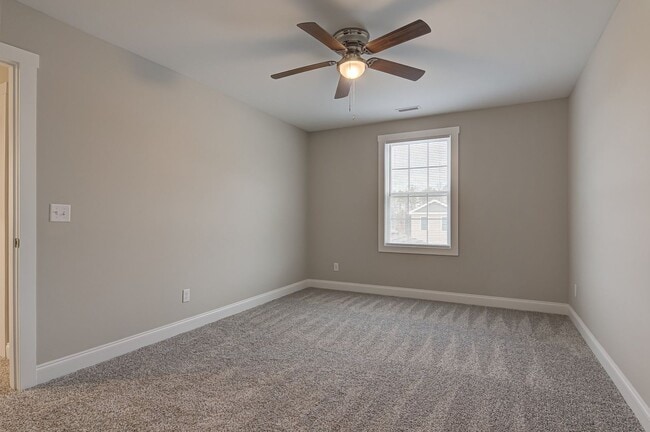 Building Photo - Charming New Build with Luxury Finishes, Covered Patio & Spacious Primary Suite