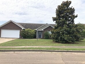 Building Photo - 112 Eagle Pt Lp