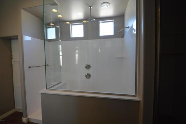 Building Photo - 151 E Havasu Pl