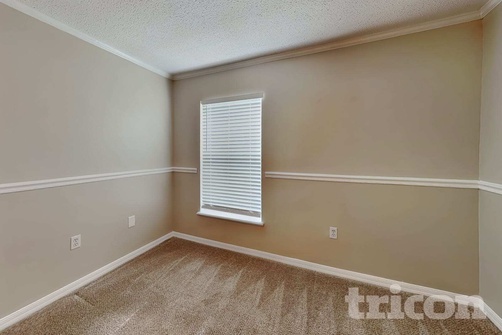 Building Photo - 13049 Waterbourne Dr