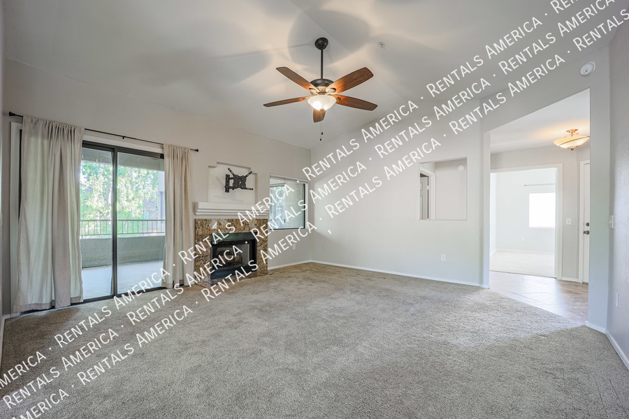 Building Photo - 15050 N Thompson Peak Pkwy