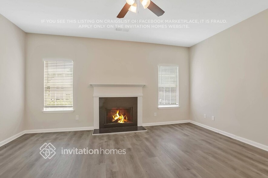 Building Photo - 6890 Smoke Ridge Dr