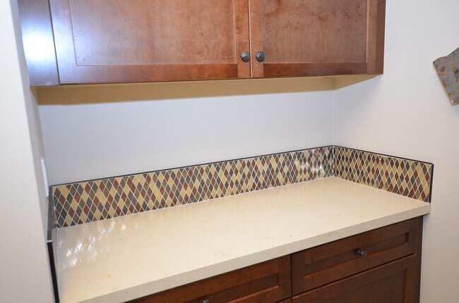 Building Photo - 1005 Sea Glass Wy