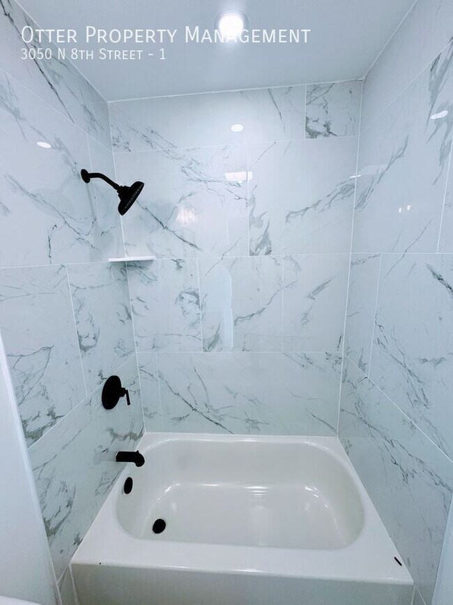 Building Photo - 3050 N 8th St