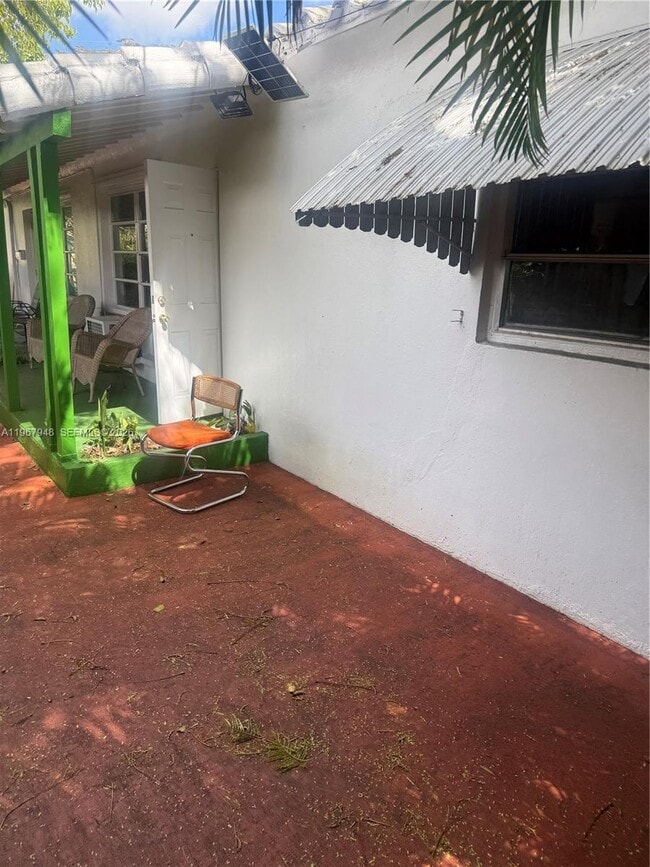 Building Photo - 2023 Taylor St