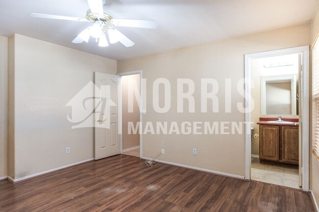 Building Photo - Great Home in a Great Location