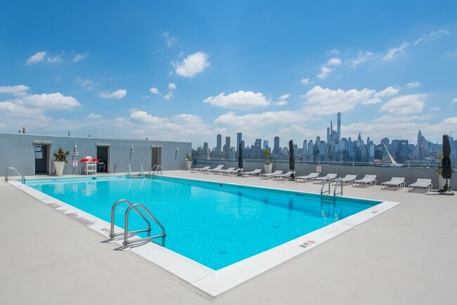 Building Photo - 6050 JFK Blvd E