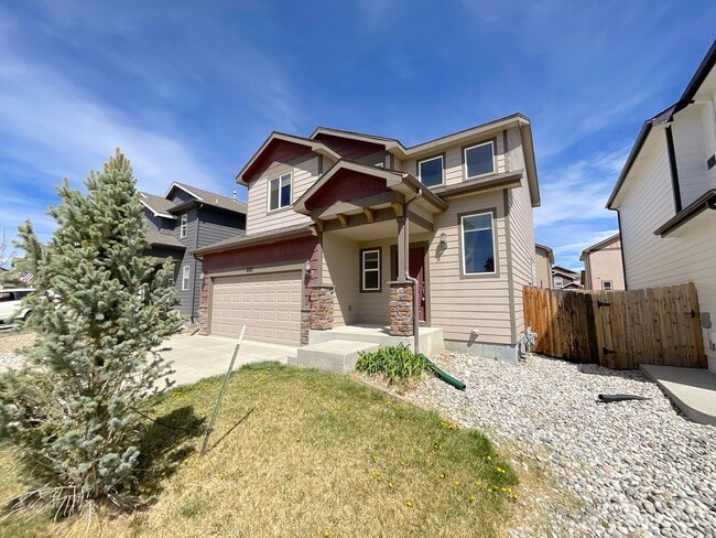 Building Photo - 3 Bedroom Home Available Near S Marksheffel Rd & Fontaine Blvd!