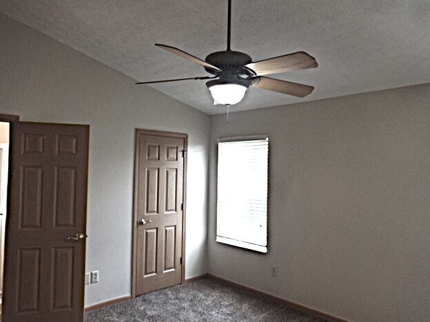 Building Photo - 7985 Meranda Dr