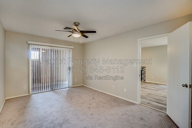 Building Photo - 20420 N 6th Dr
