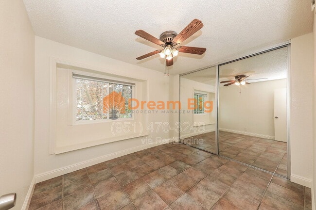 Building Photo - 4887 Mt Rainier St