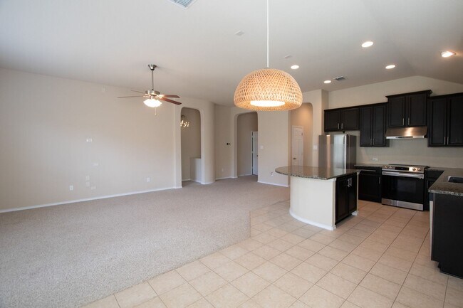 Building Photo - TWO WEEKS FREE RENT!!!  Welcome to this charming 3-bedroom, 2-bathroom home located in the vibran...