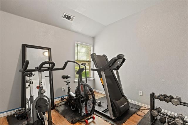 Building Photo - 325 Crosscreek Dr