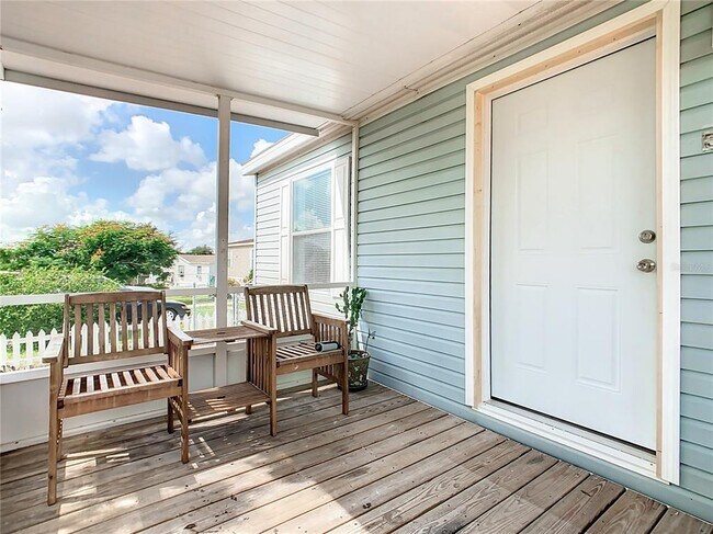 Building Photo - 318 San Pablo Cir
