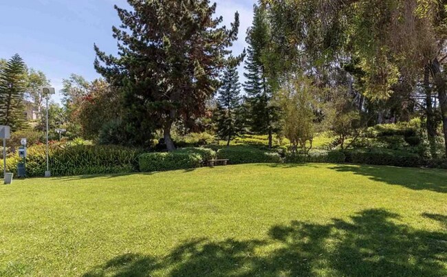 Building Photo - Resort-Style 55+ Living  in this Remodeled Home with Panoramic Views