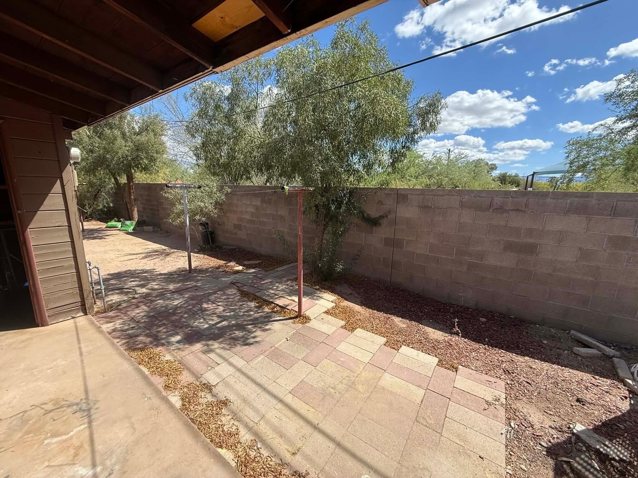 Building Photo - 3577 E 3rd St