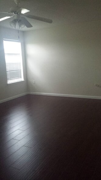 Master (different angle) - 5713 Abby Ann Ln