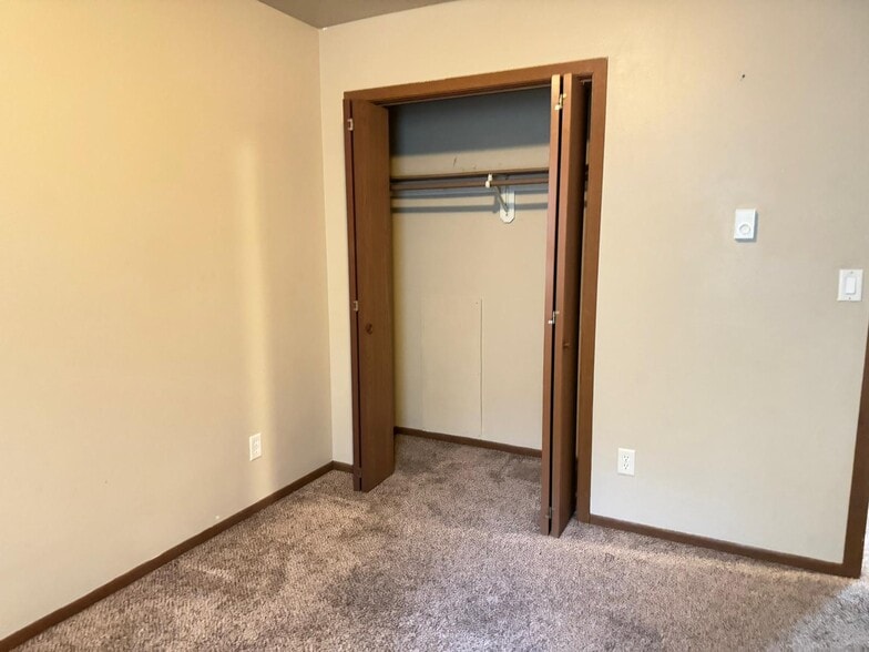 Building Photo - 3713 Mangin St