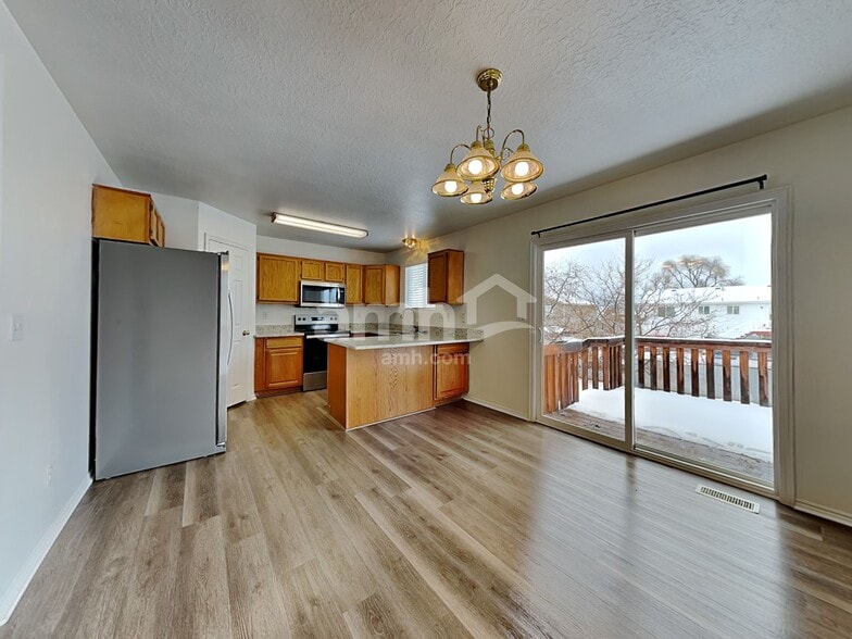 Building Photo - 3814 W 4750 S