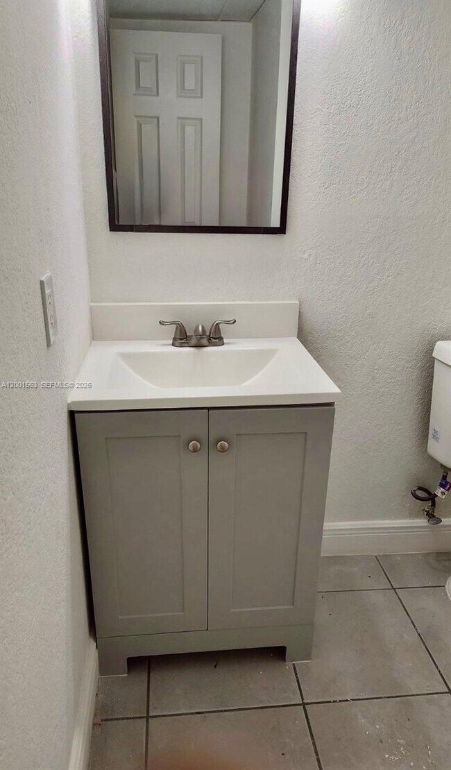 Building Photo - 1111 NW 19th Ave