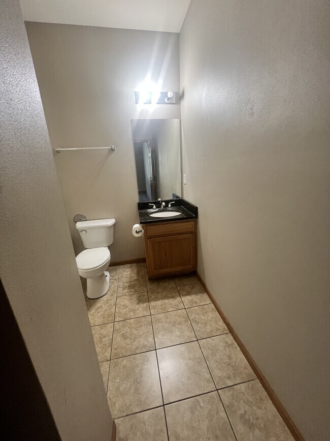 Building Photo - 10180-10183 Clearwing Ln